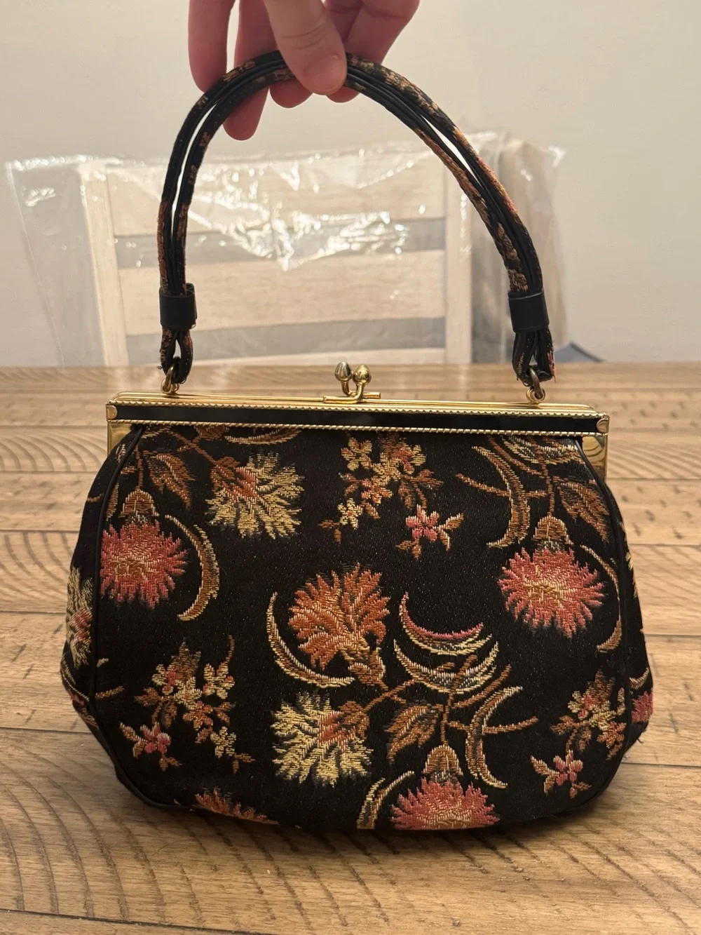 Vintage CARA Floral Elegant Handbag, 80s